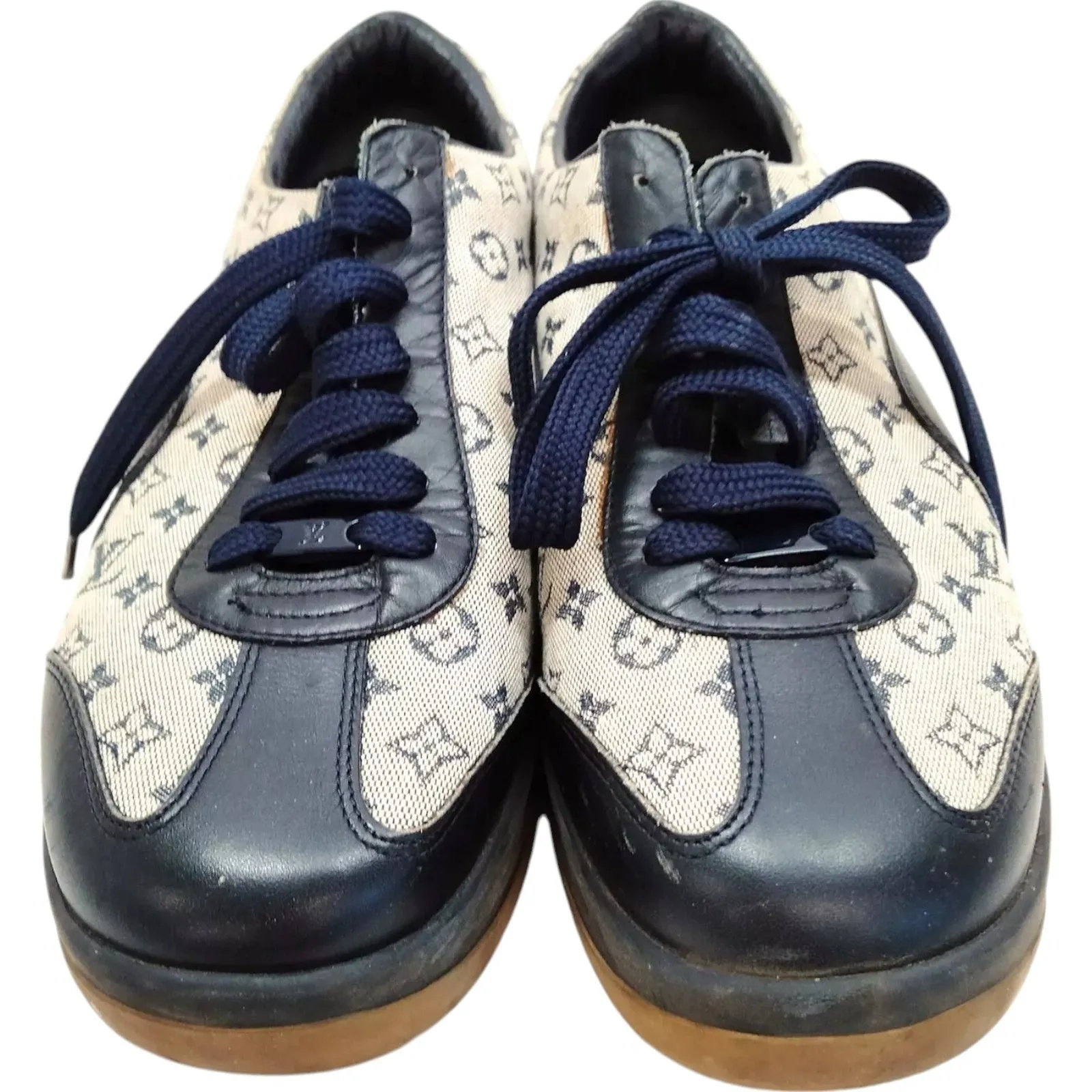 024243AT (S3) Louis Vuitton Shoe Sneakers Women Navy Blue Monogram