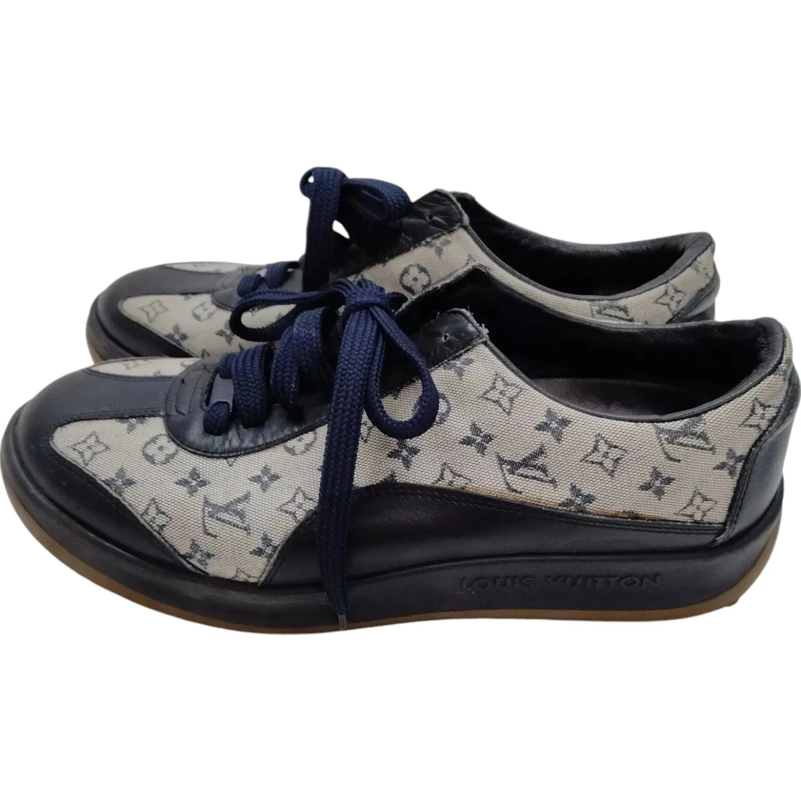 024243AT (S3) Louis Vuitton Shoe Sneakers Women Navy Blue Monogram