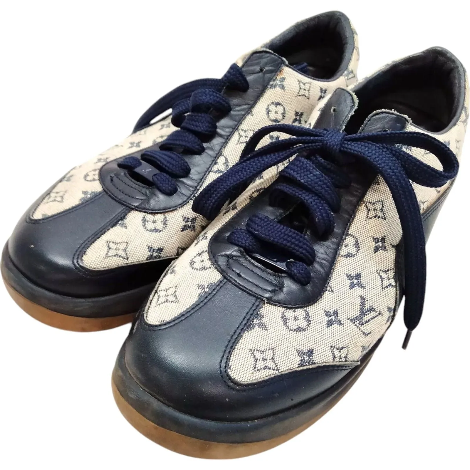 024243AT (S3) Louis Vuitton Shoe Sneakers Women Navy Blue Monogram