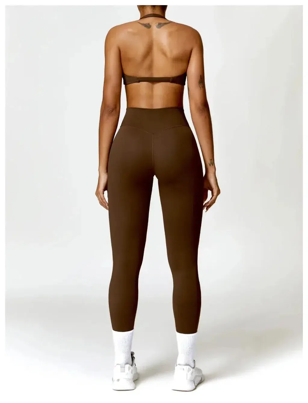 Cinzia – Vibrant Hues – Alluring Fitness Set