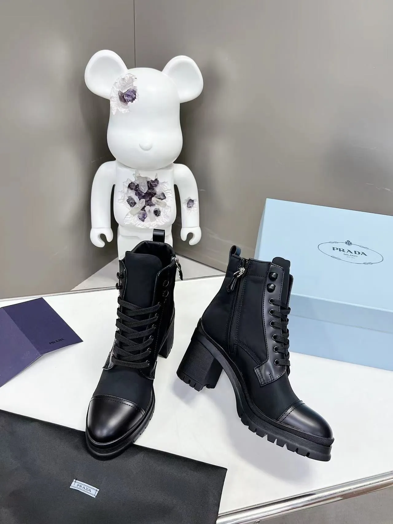 SE927 PD Brushed leather and nylon laced booties / Size5-9